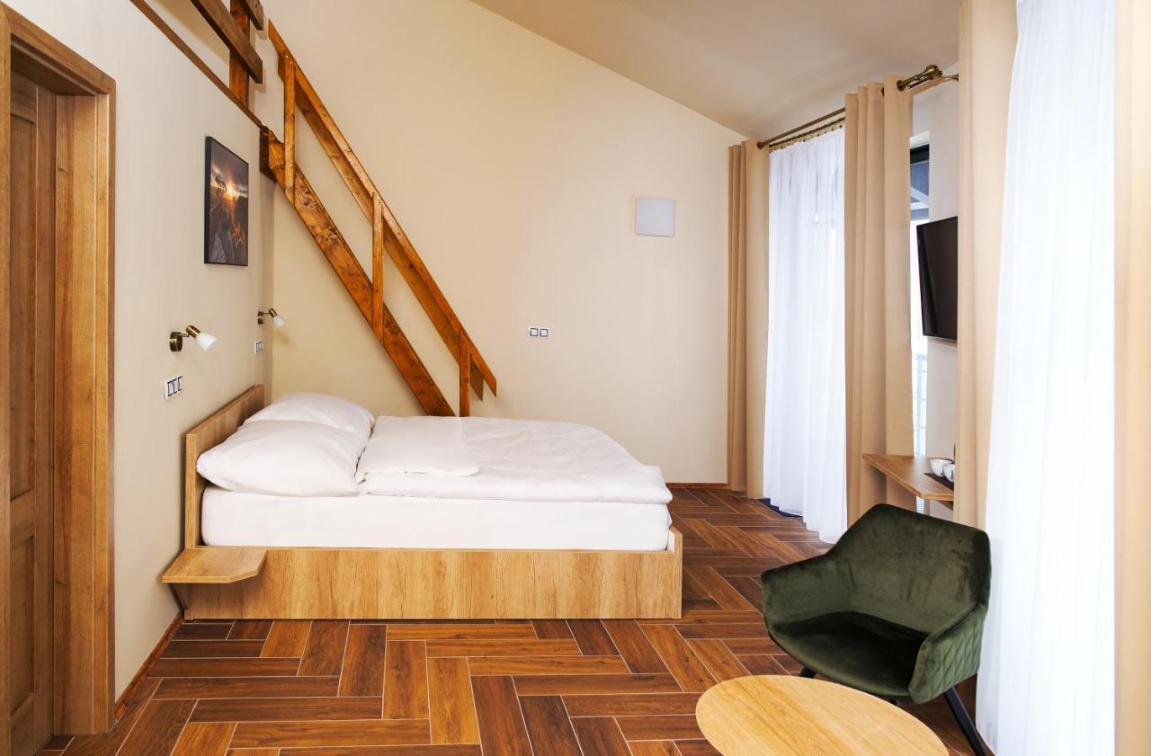 Hotel Dymnik Rumburk Buitenkant foto