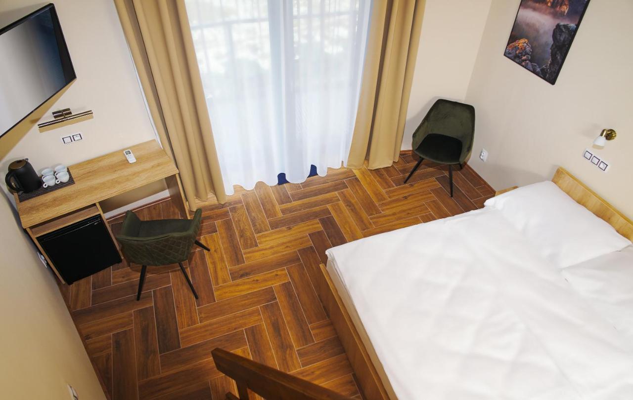 Hotel Dymnik Rumburk Buitenkant foto