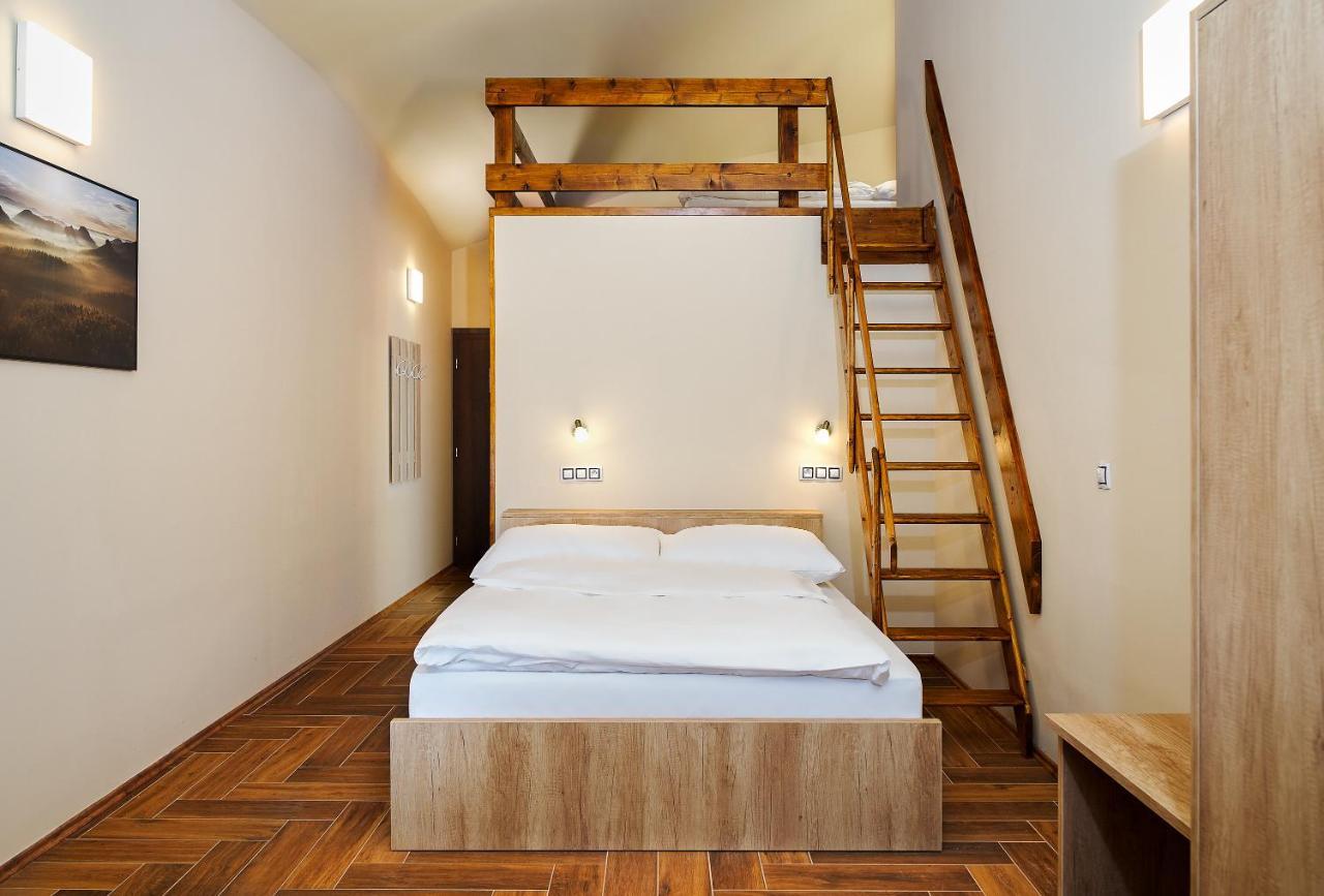 Hotel Dymnik Rumburk Buitenkant foto