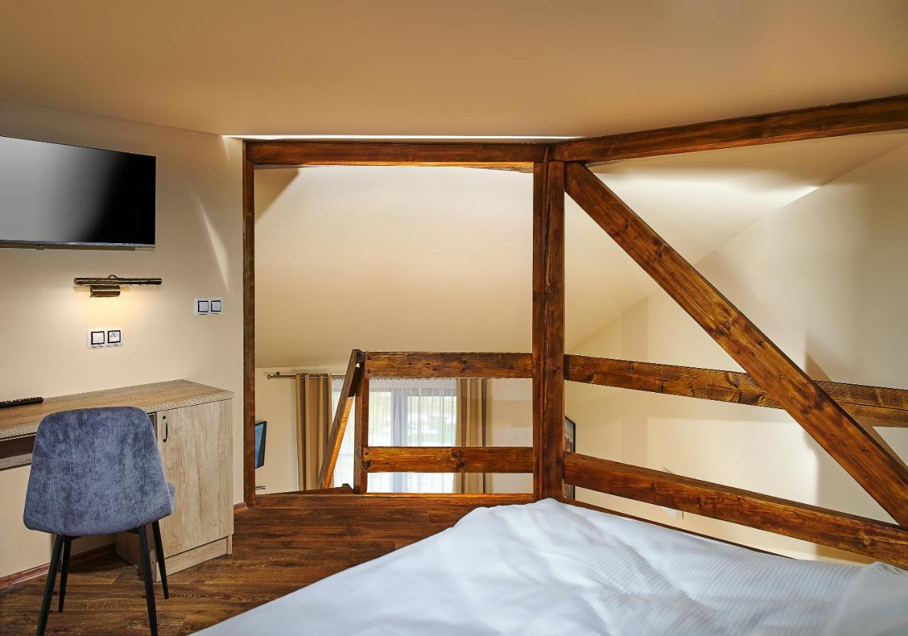 Hotel Dymnik Rumburk Buitenkant foto